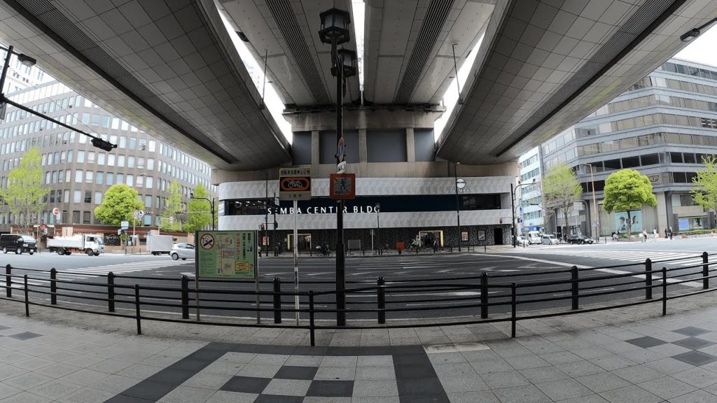 Walking in Honmachi in Osaka, Japan　大阪の本町を散歩