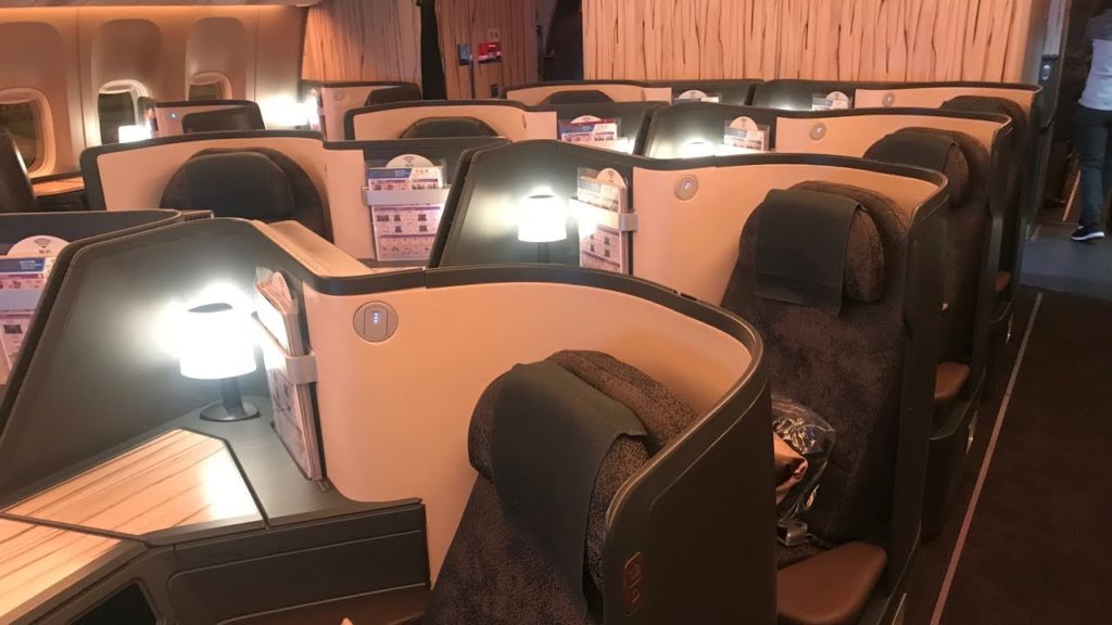 Flight Report PVG-TPE China Airlines Business Class Boeing 777-300 (Shanghai to Taipei)