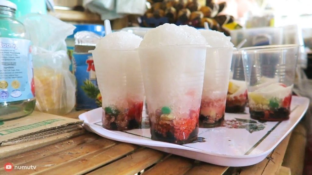 Filipino Street Food – Halo Halo in Hundred Islands Filipino Street Food - Halo Halo in Hundred Islands