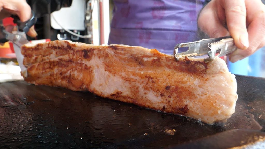 구워주는 길거리 삼겹살 / korean bbq, grilled pork belly - korean street food