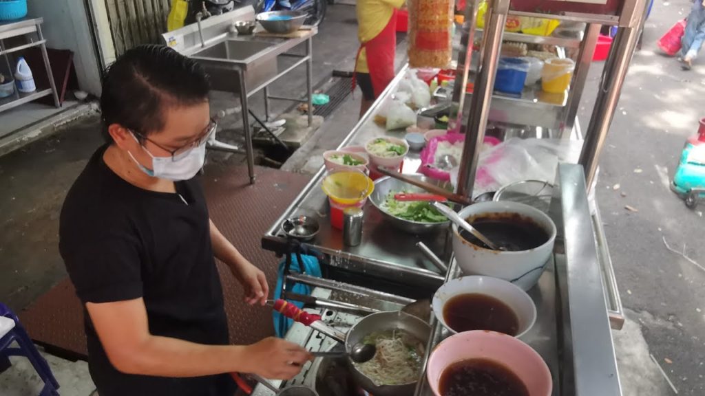 Mco Reservoir Garden Hawker Arcade Takeaway walk Fish Bihun Penang Street Food Malaysia