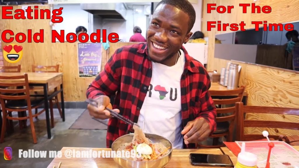 Traditional Korean Street Food Tour: Eating Stir fry squid, Cold Noddle & Stir fry Pork|Korean Style