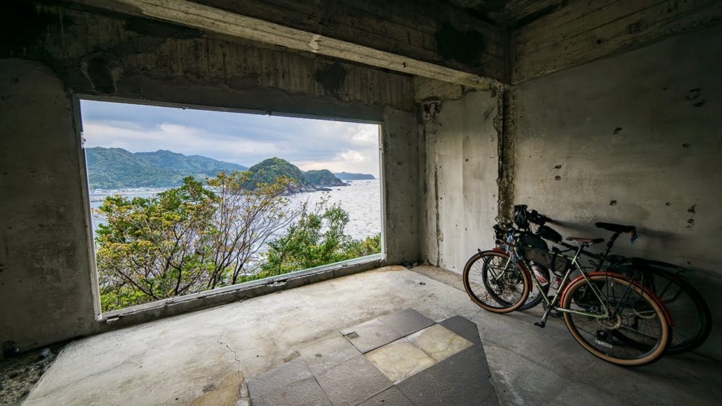 Cycle Touring Japan #3 - Sleeping in an Abandoned Hotel