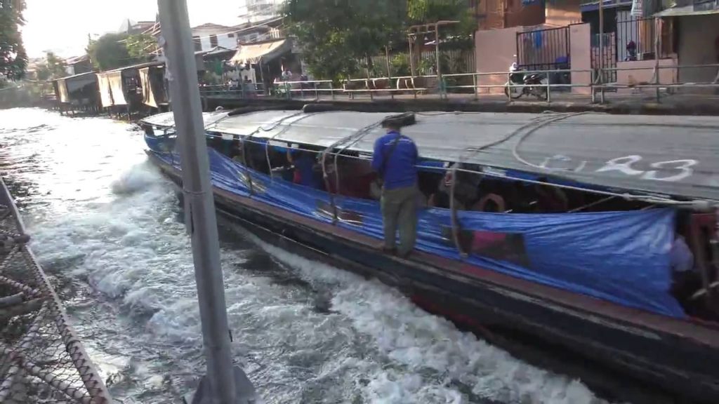 アキーラさん観察③タイ・バンコク水上交通Bangkok-water-traffic ,Thailand アキーラさん観察③タイ・バンコク水上交通Bangkok-water-traffic ,Thailand