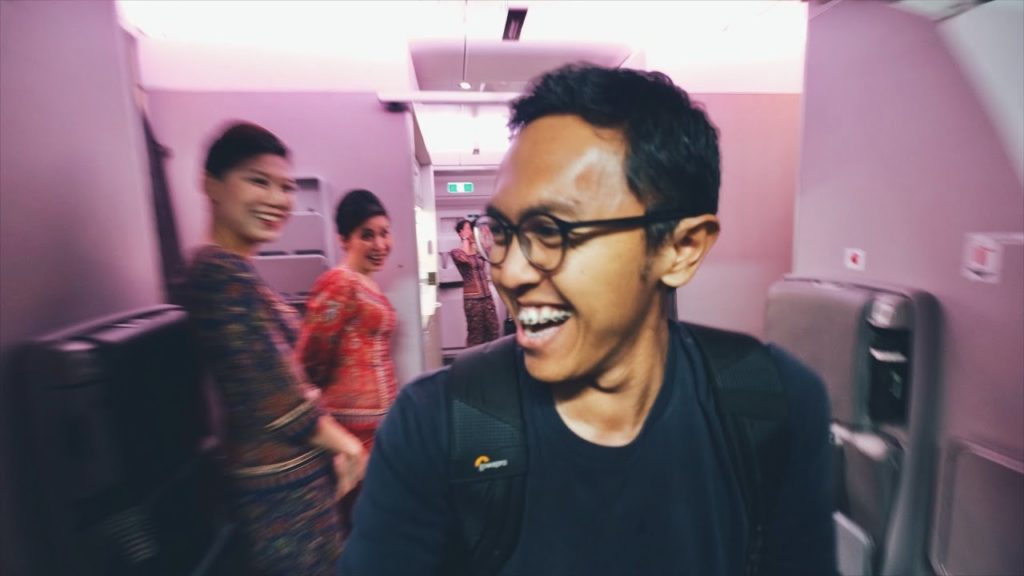 SINGAPORE AIRLINES A350 ECONOMY CLASS & SILK AIR | JAKARTA TO BUSAN