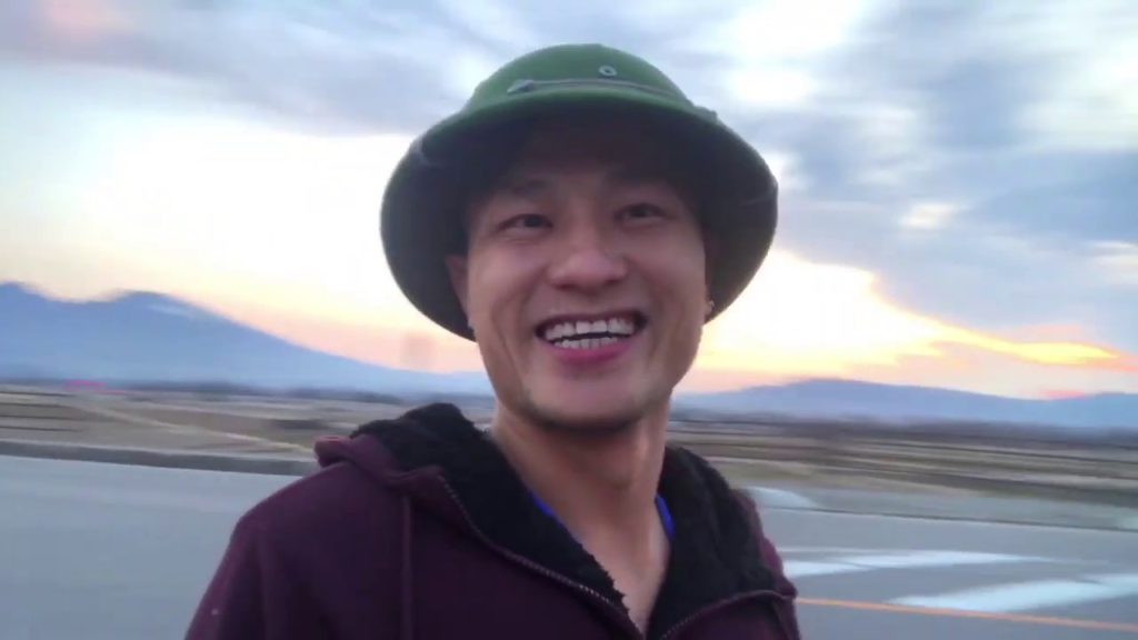 Làng Cổ Shirakawa _Go có thật đẹp Và Vô Tình Gặp Hai Bạn Xinh Gái Tu Nghiệp Sinh