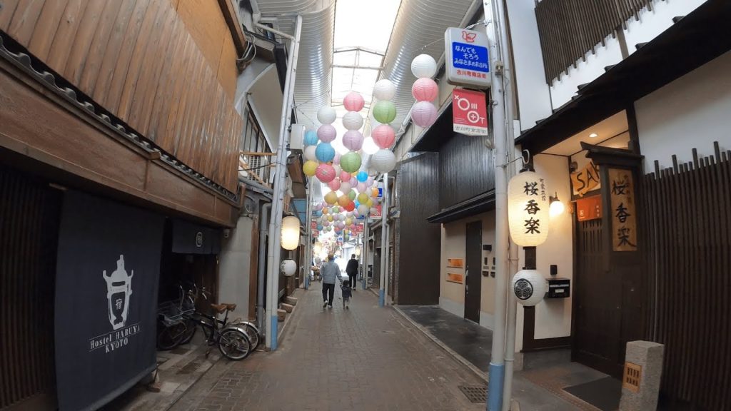 Walking around Heian Jingu in Kyoto, Japan　京都の平安神宮周辺を散歩