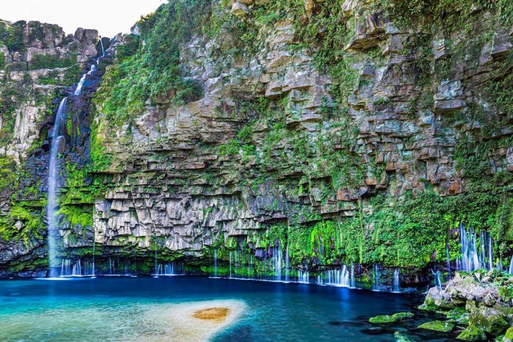 Ogawa Falls is a stunning waterfall in Kagoshima Prefecture that has recently ga...
