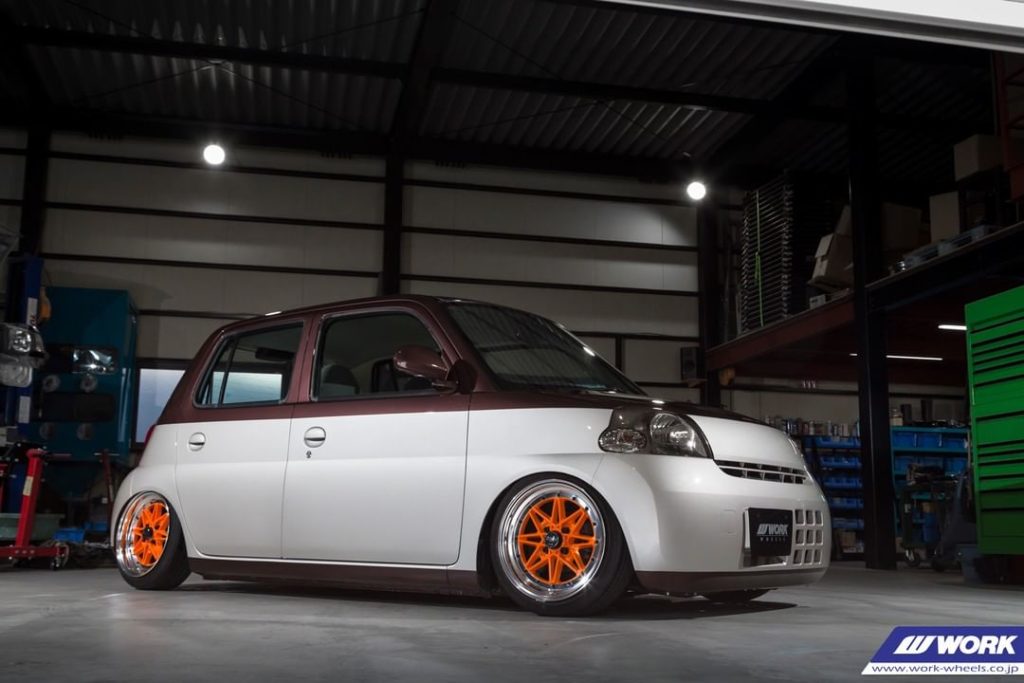 IV Real Kustoms Daihatsu Esse on WORK Equip 03 #artofwheel #equip03...