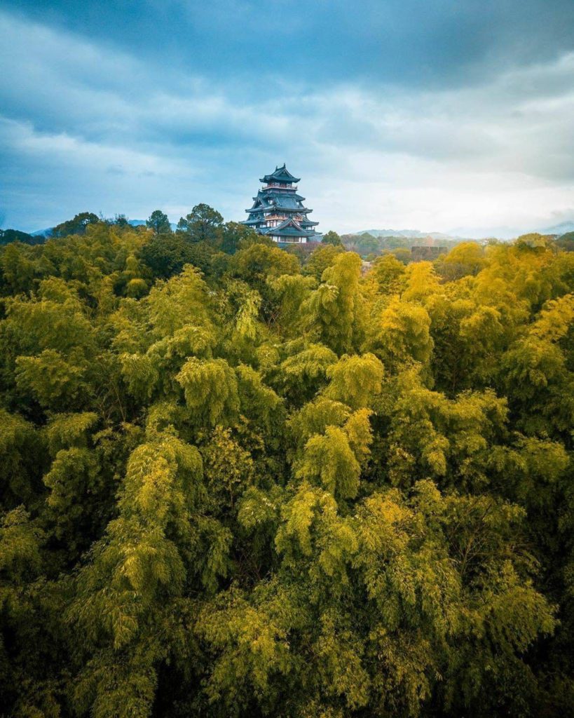 Over the castle on the hill 
: @luxlusive
-----⁣⠀
Fushimi Castle, #Kyoto
.⁣⠀
.⁣⠀...