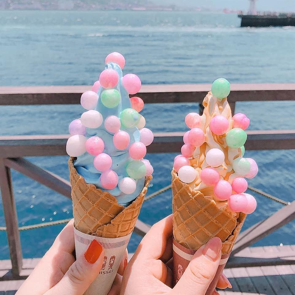 Visit Japan: Quite possibly the cutest soft serves we’ve seen, these colourful cones have bee… Quite possibly the cutest soft serves we've seen, these colourful cones have bee...