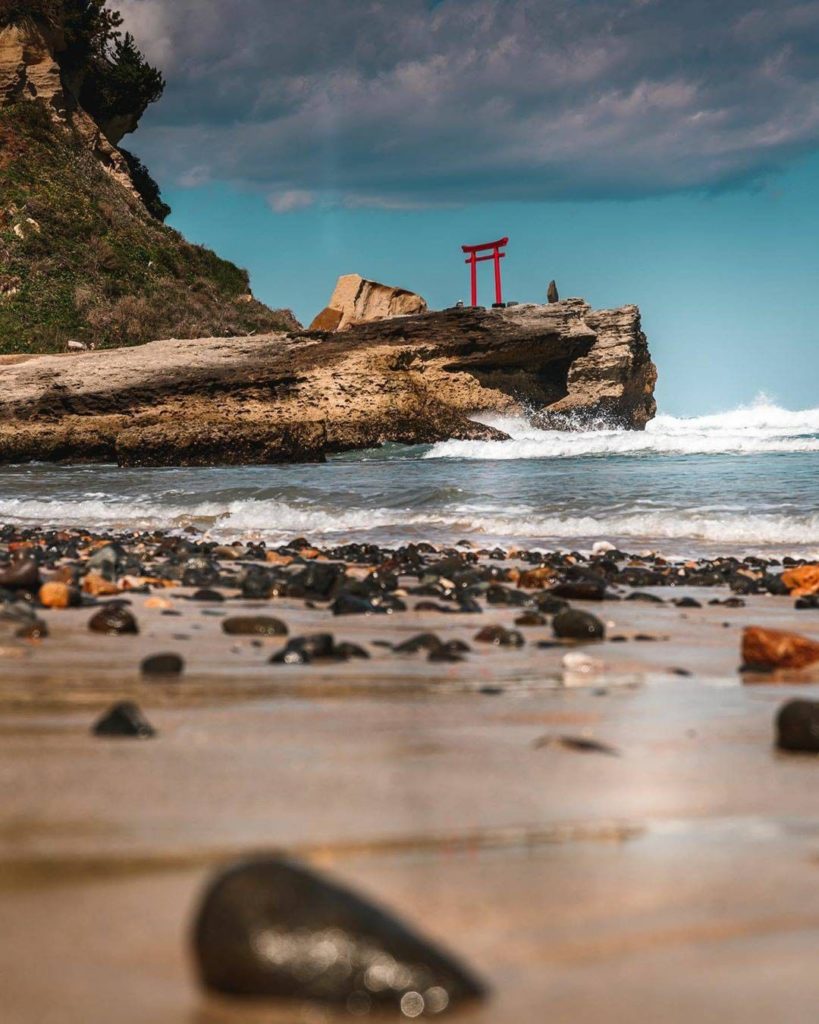 Japan Travel: There really is a sense of calm that comes with being by the ocean, don’t you th… There really is a sense of calm that comes with being by the ocean, don't you th...