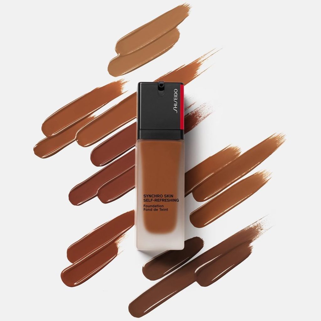 Get up close and personal with Synchro Skin Self-Refreshing Foundation. Discover...