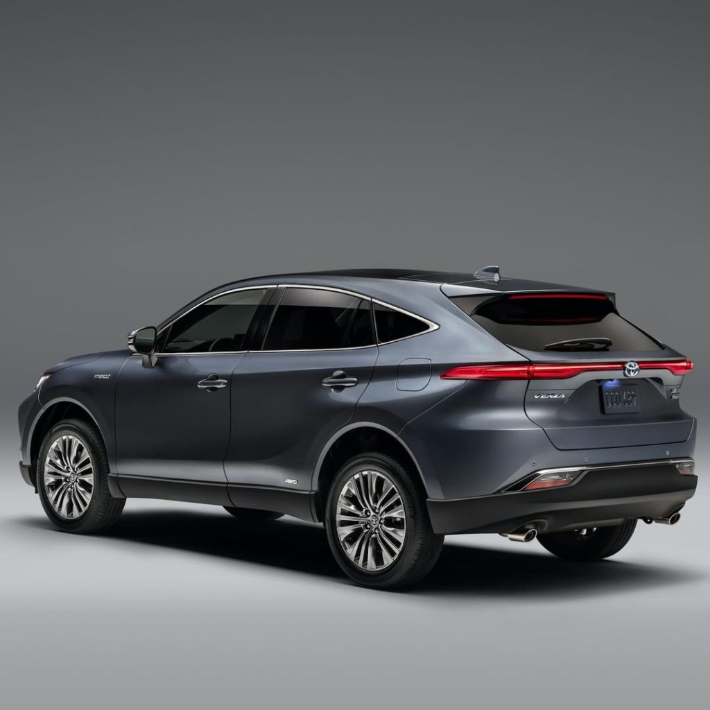 Graceful on the outside, spacious on the inside. The all-new 2021 #Venza is a Cr...