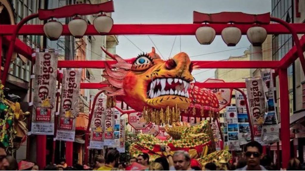 [EPS.10] SAO PAULO ŞEHRİNDE JAPONYA VE DÜNYA'NIN EN KALABALIK CADDESİ