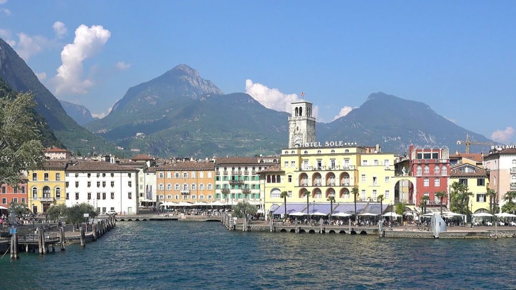 Walking around Riva del Garda, Lake Garda, Italy - Sony RX100 V