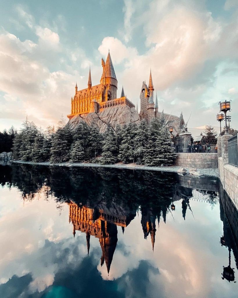 Visit Japan: Which Hogwarts House do you belong to? If Osaka is on your travel bucket list (… Which Hogwarts House do you belong to? If Osaka is on your travel bucket list (...