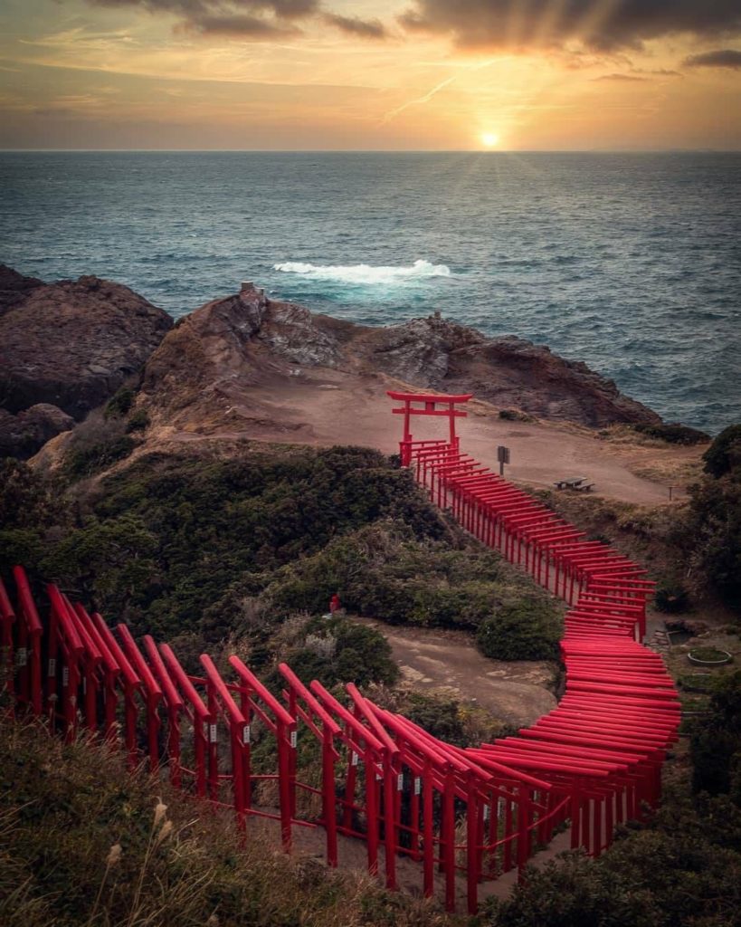 Copy and paste, paste, paste, paste! You'll find an impressive 123 torii gates a...