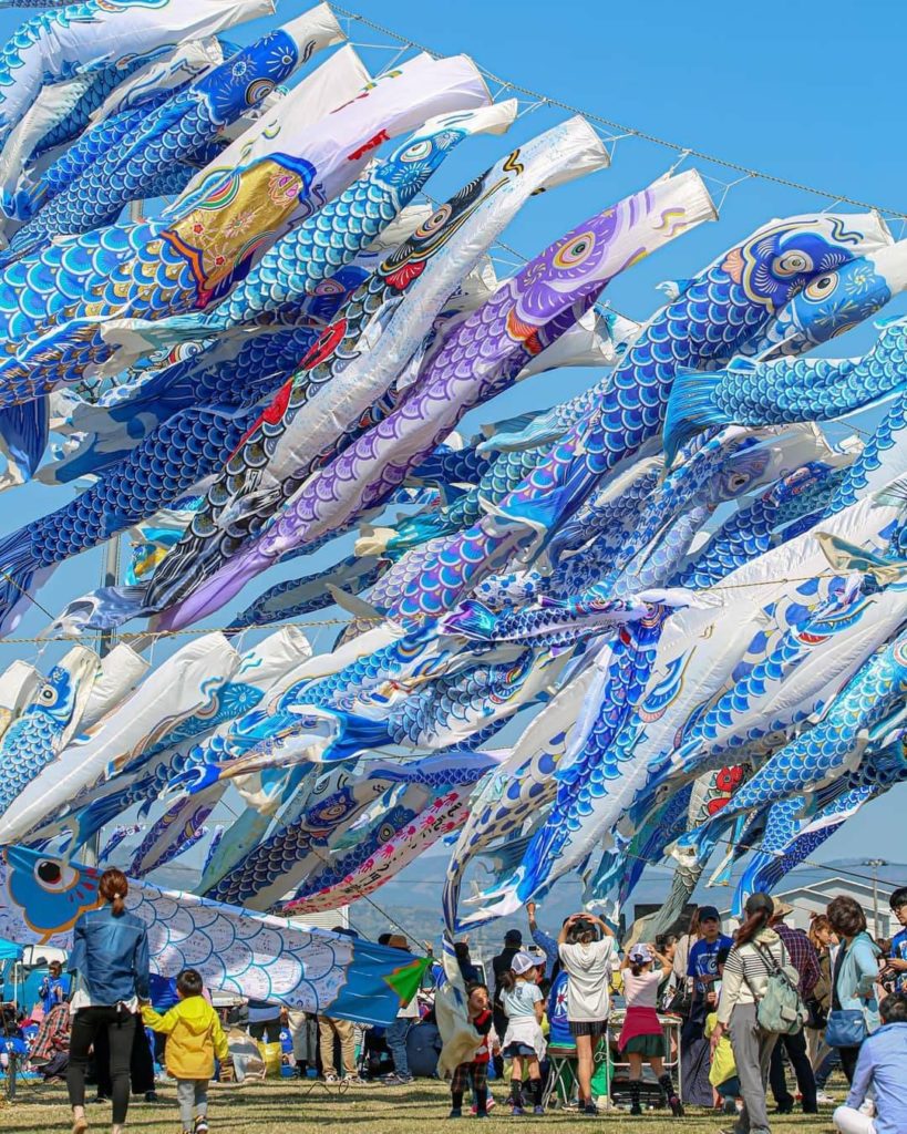 Happy Children's Day! This holiday is celebrated in Japan by hanging 𝙠𝙤𝙞𝙣𝙤𝙗𝙤𝙧𝙞, ...