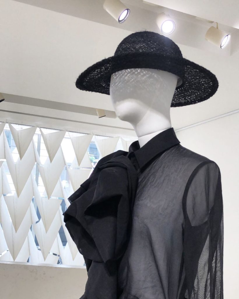 We are happy to see you again. 
Yohji Yamamoto and Y’s Yohji Yamamoto Paris stor...