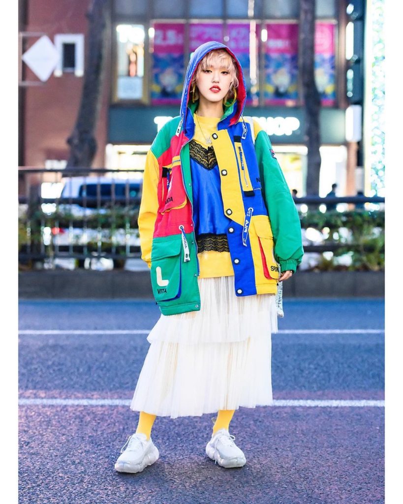 Japanese street style personality and bilingual fixer Rikarin (@rikarin0526) on ...