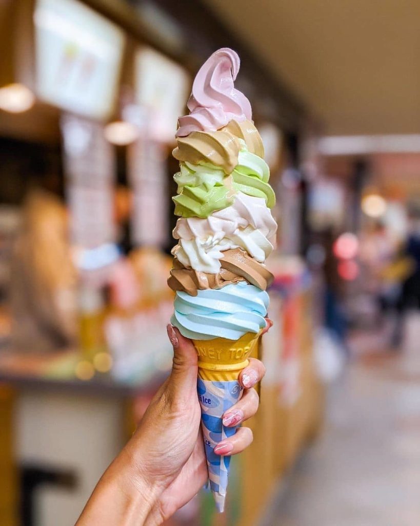 Visit Japan: Could you finish Daily Chico’s famous 8 layers of ice cream in Tokyo? Top tip: … Could you finish Daily Chico’s famous 8 layers of ice cream in Tokyo? Top tip: ...