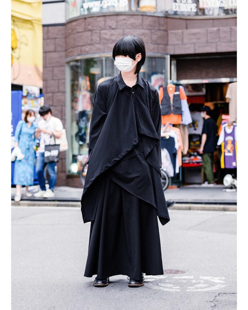 21-year-old Ryo (@nxsexxfaxshxx) wearing a minimalist monochrome Japanese street...