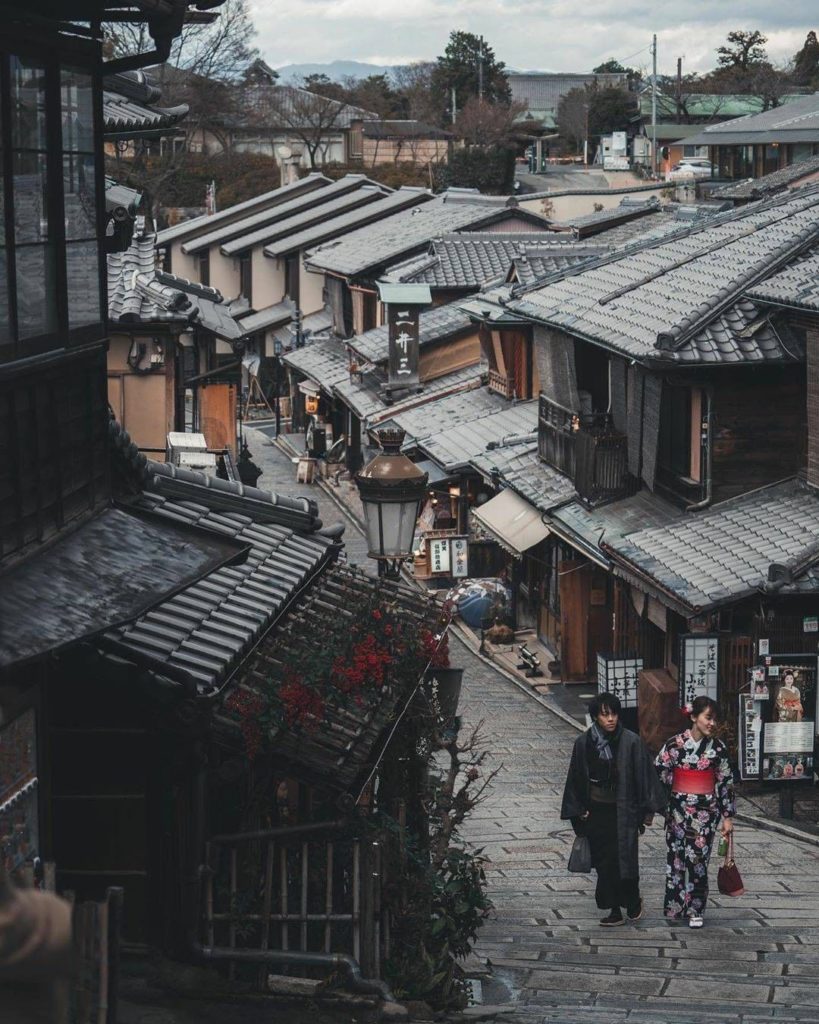 Are you a solo traveler, or someone who likes traveling with friends and loved o...