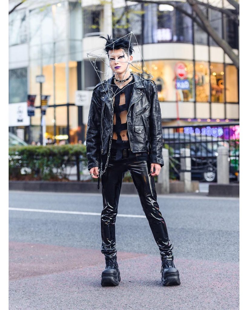 19-year-old Japanese student Nagi (@12.na.167) on the street in Harajuku wearing...