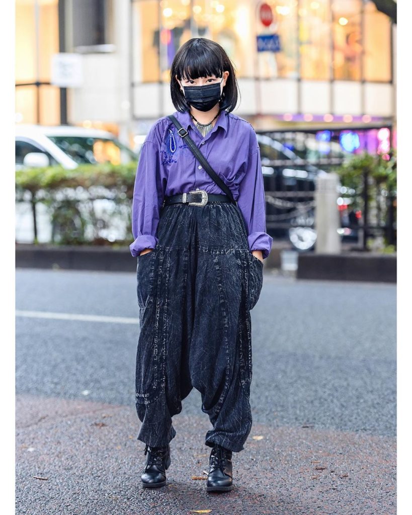 16-year-old Japanese fashion student Airi (@airi1919810) on the street in Haraju...