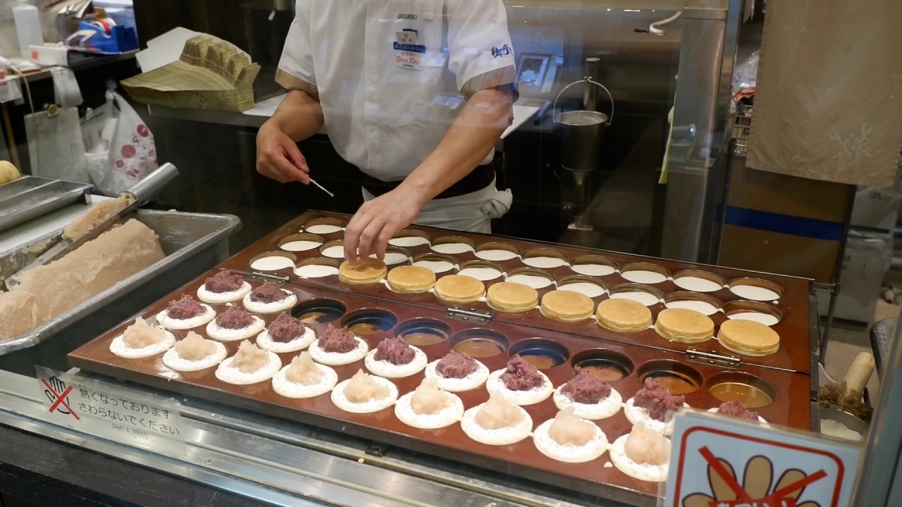 Japanese Street Food .pancake.kyoto.kawaii. Alo Japan