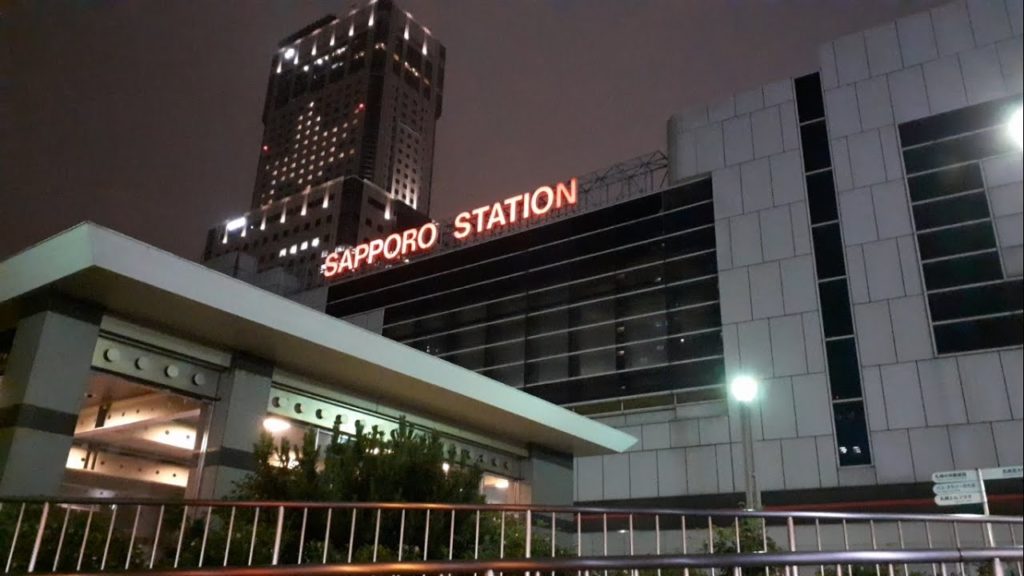 Walking around Sapporo, Japan at Night | Underground walkway | Sapporo JR to Susukino Subway
