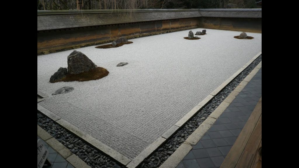 Kyoto , Japan - Tour / Travel / Guide / Essence