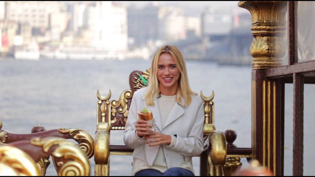 Epic Street Food  – Fish & Bread - Turkish Airlines