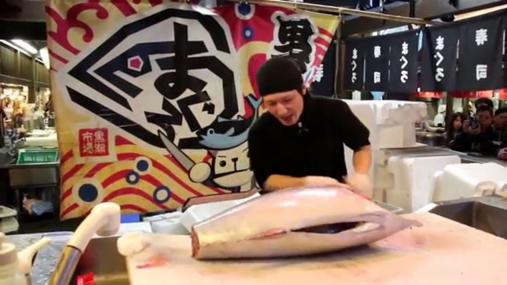 Japan2015 - Tunfisch Show in Wakayama