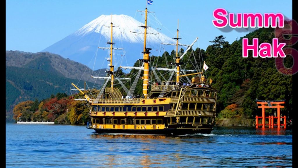 Visiting Lake Ashi (Ashinoko Lake) at Mt. Hakone, Japan