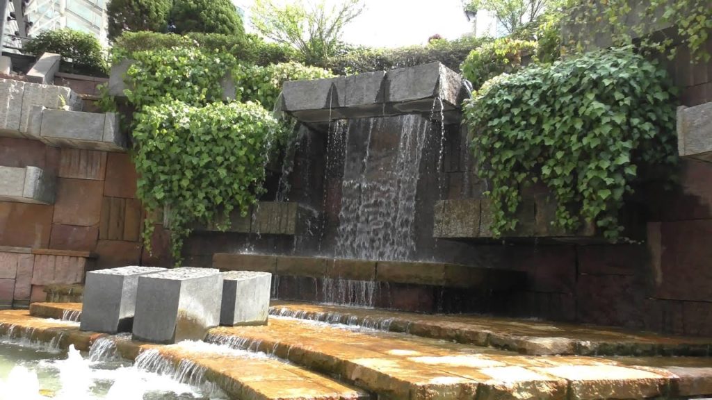 アキーラさん散策㉒静岡県・浜松市・市街地（浜松駅バスターミナル内）Hamamatsu-city in Japan