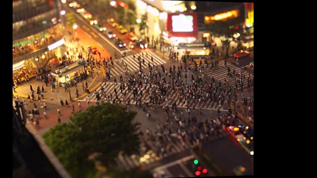Walk across the busiest street Tokyo street crossing