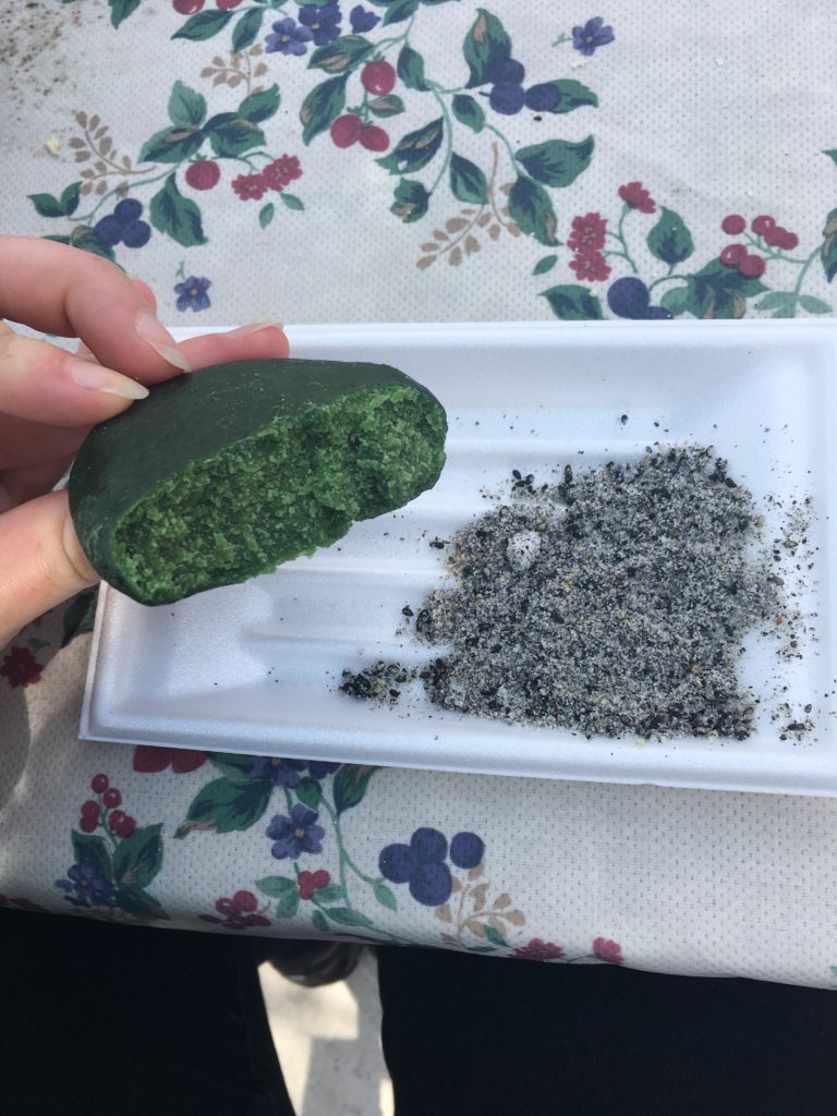 3 years after my trip in Japan, I’m still wondering what I ate. I don’t know the name of that green stuff but it was so good and I wish to eat one again. I though maybe Reddit could help me