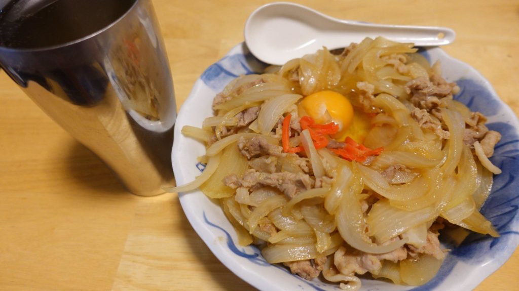 raw egg Buta-don(Pork don)
