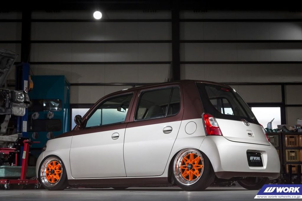 IV Real Kustoms Daihatsu Esse on WORK Equip 03 #artofwheel #equip03...