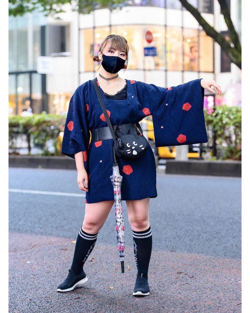 20-year-old Japanese artist/designer Lisa (@drawing_risa) on the rainy streets o...