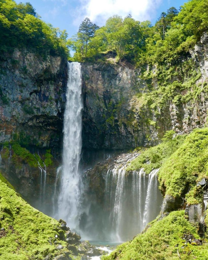 Visit Japan: WOW! Often considered one of Japan’s ‘Three Great Waterfalls’, Kegon Falls in N… WOW! Often considered one of Japan’s ‘Three Great Waterfalls’, Kegon Falls in N...
