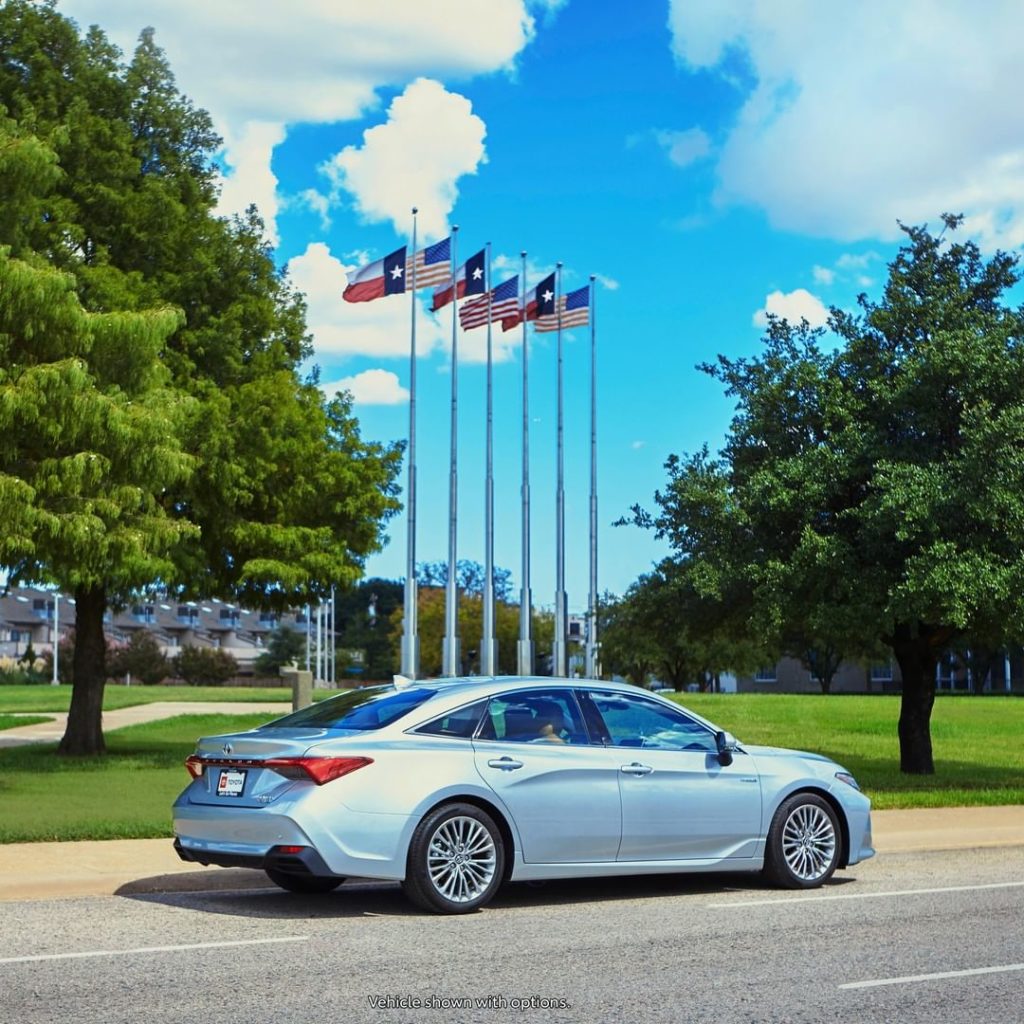 Sky is the limit. #Avalon #Hybrid #LetsGoPlaces...
