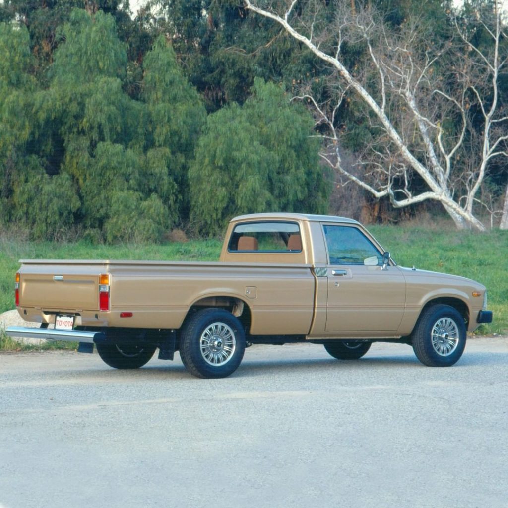 Finally a pick-up line that actually works! #TBT 1983 #Truck #LetsGoPlaces...
