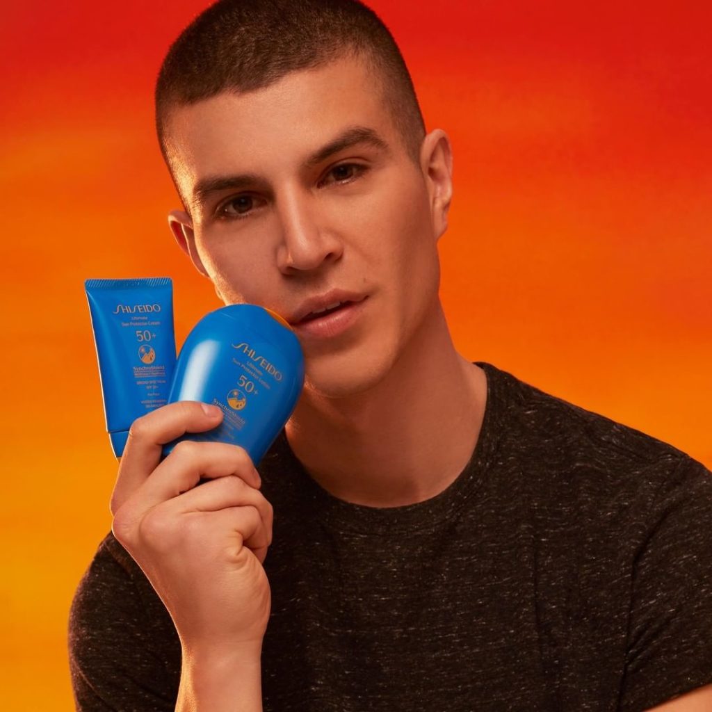 Our new SPF formulas can take the heat. Choose from Ultimate Sun Protector SPF 5...