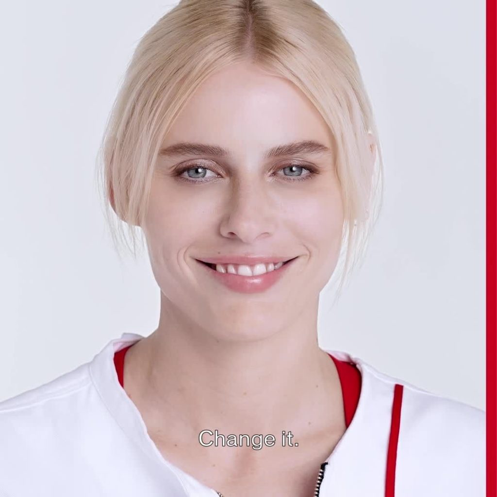 #BeautyIsBoundless, with Lauren Wasser @theimpossiblemuse.⁣
⁣
Meet Lauren Wasser...