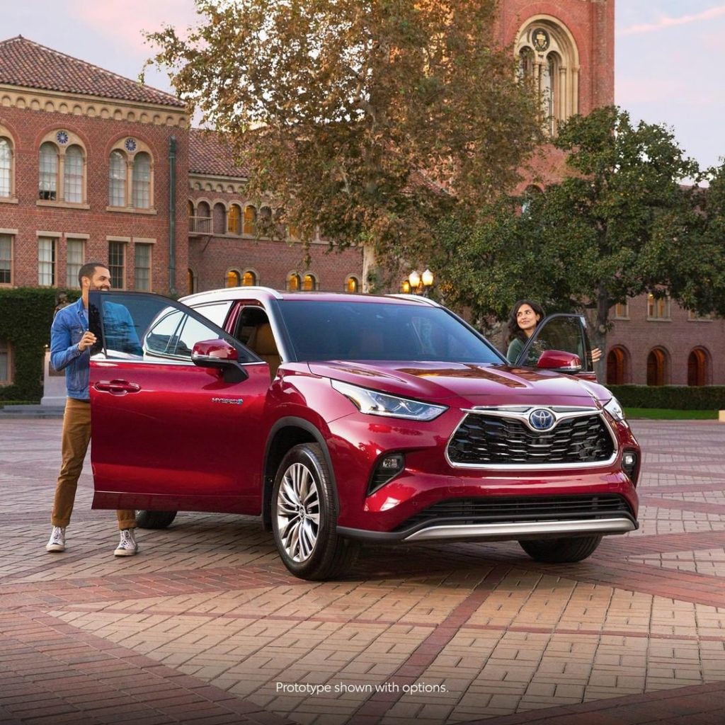 Where would you like to make an entrance with the All-New #Highlander #Hybrid?...