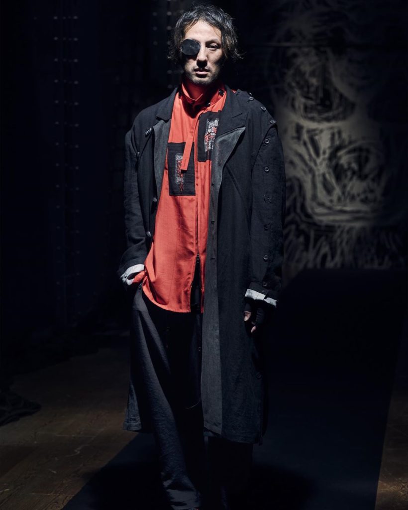 Yohji Yamamoto pour Homme Spring/Summer 2021 

Photo by @takayofficial 

#YohjiY...