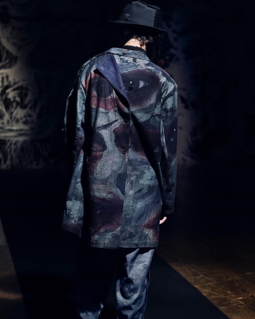 Yohji Yamamoto pour Homme Spring/Summer 2021 

Photo by @takayofficial 

#YohjiY...